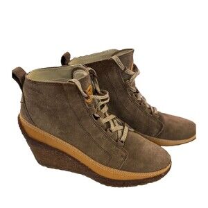 NEW Merrell Tremblant Wedge Ankle Boots Womens Size 8.5 Brown Suede Lace Up